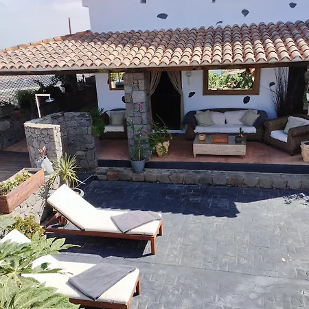 Luxury Colonial Country Villa